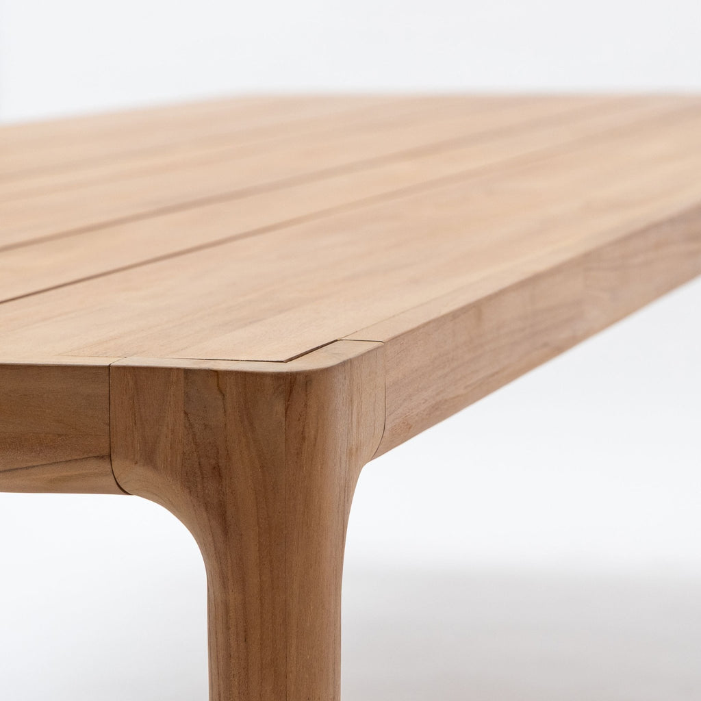 Sable Dining Table - Dining Tables Loom Collection Loom Collection Dubai