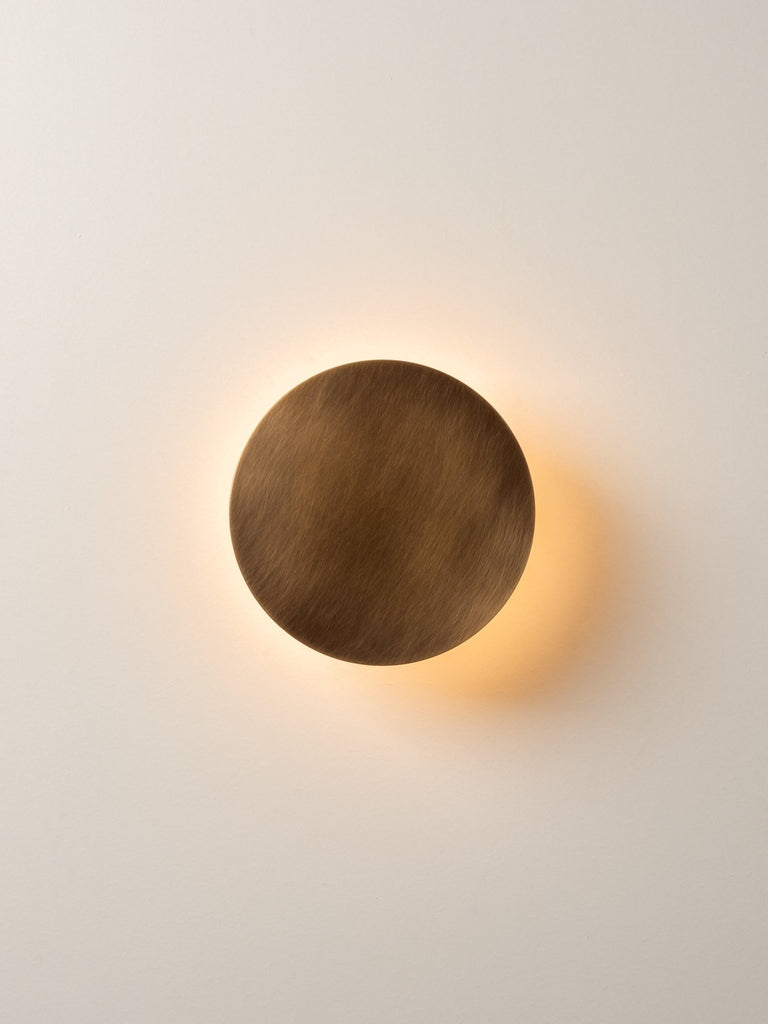 Santi - Led Adjustable Disk Wall Light Aged Brass.