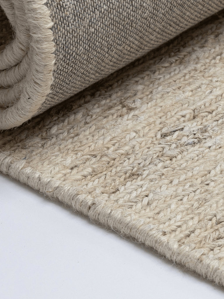 Serengeti Rug - Ivory.