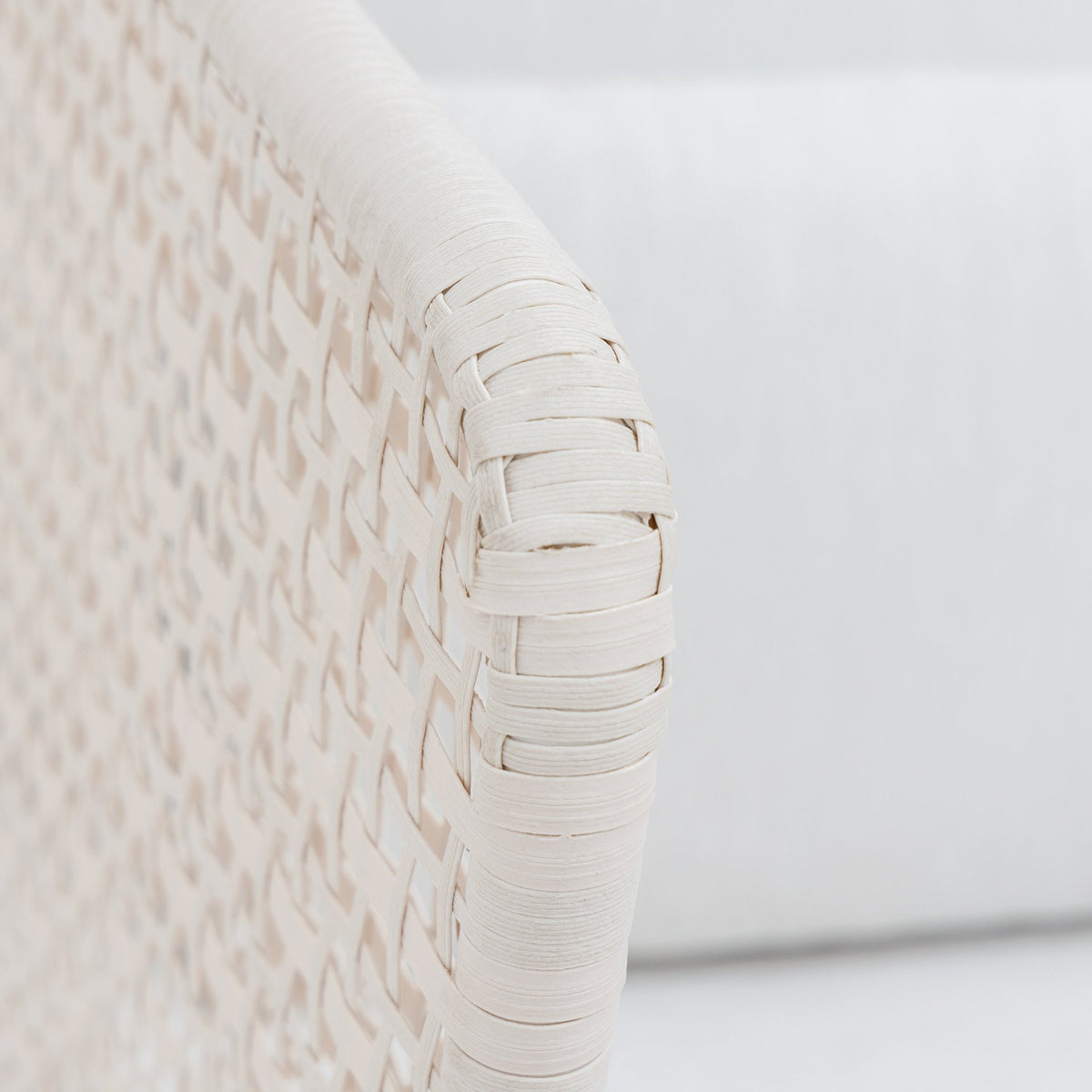 Seville Sofa - Stonewhite & Chalk