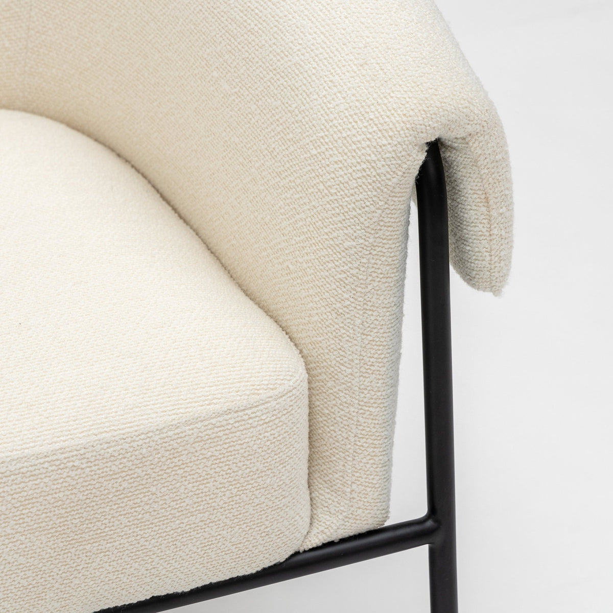 Sinca Armchair - Snow