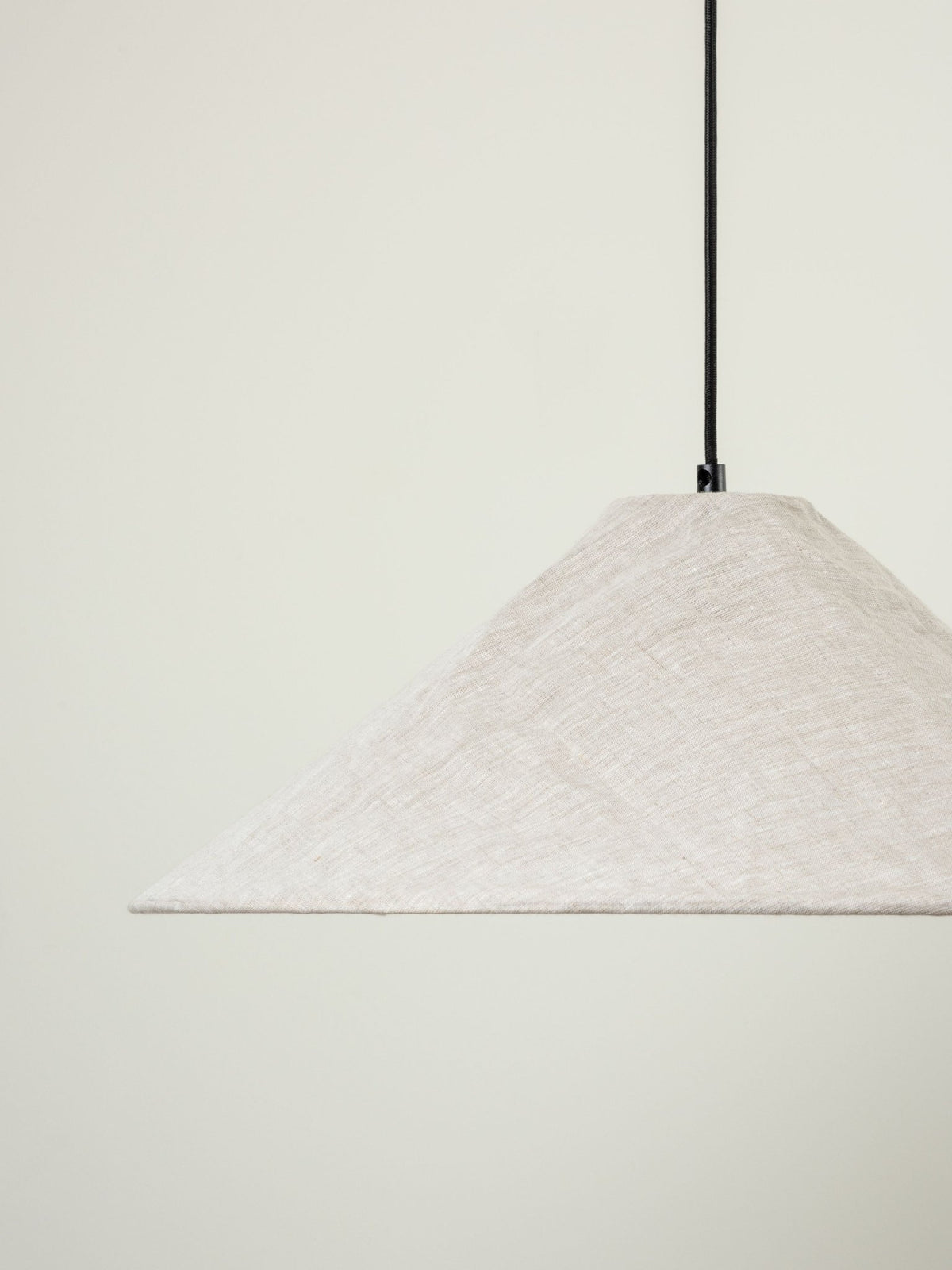 Siya - Collapsible Large Linen Pendant