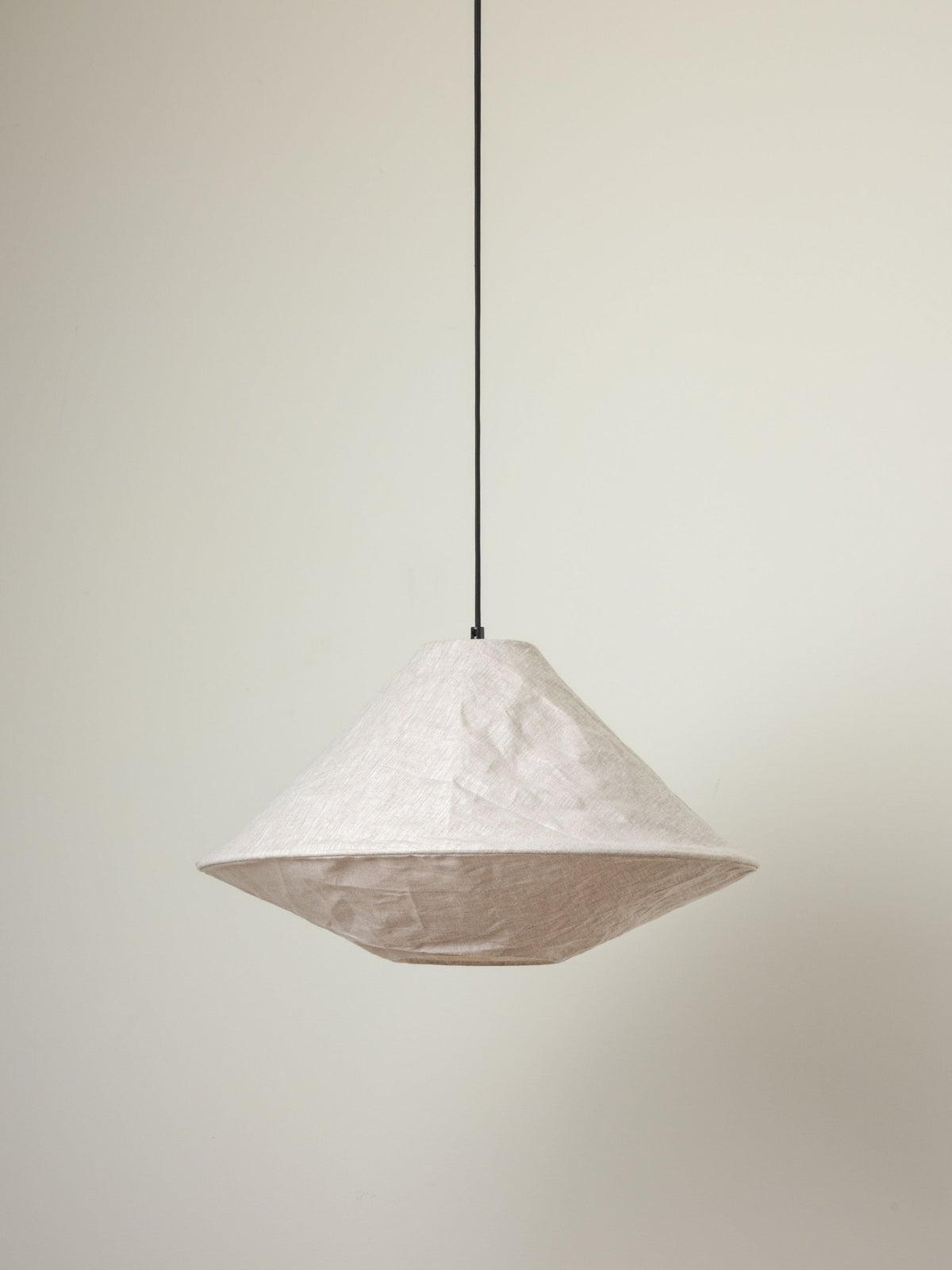 Siya - Collapsible Small Linen Pendant