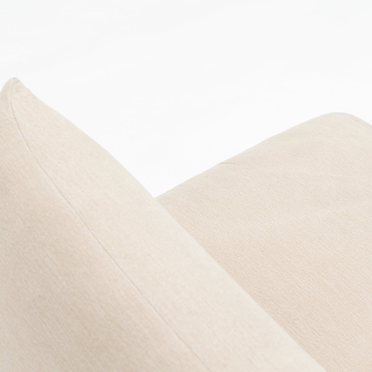 Slipper Armless - Bleached Sand