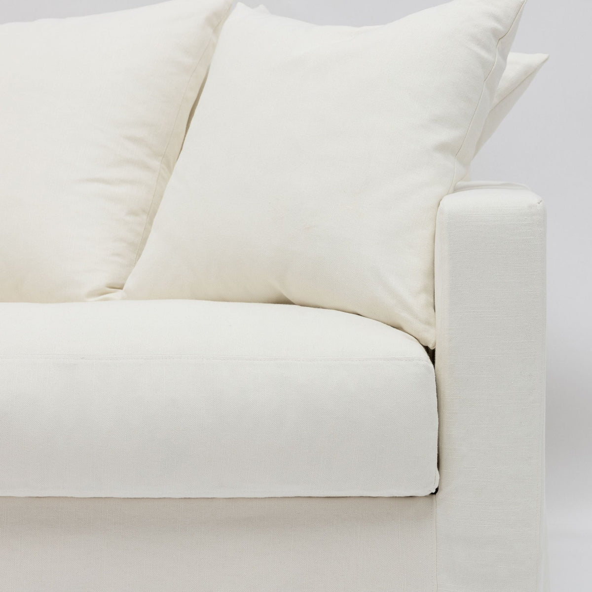 Sloopy Sofa - Summer Ivory - Sofas Tolv Loom Collection Dubai