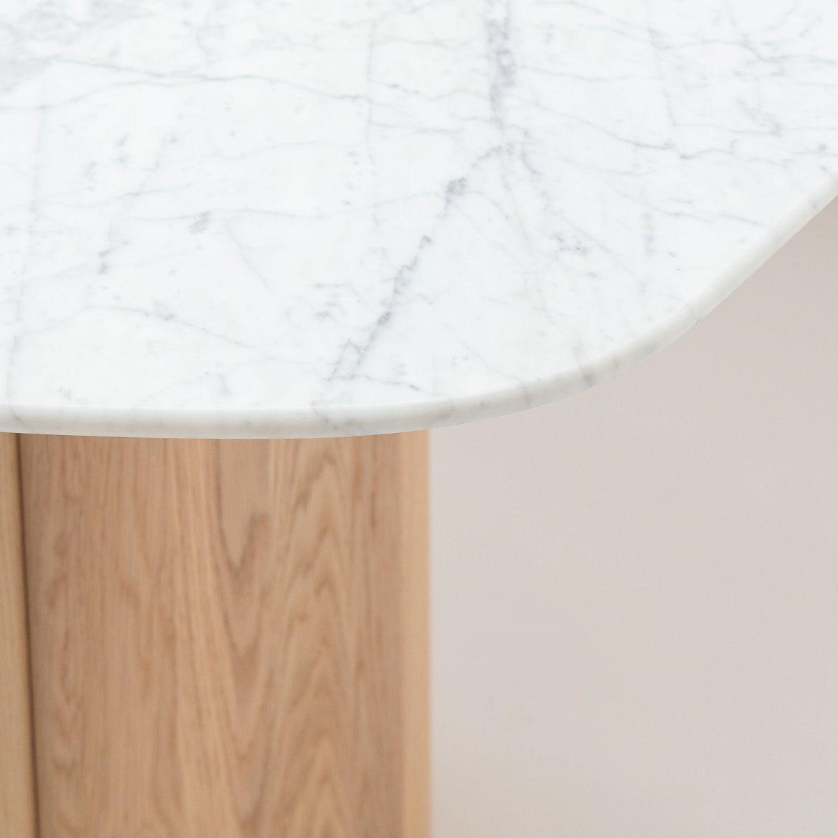 Tathra Table - Blonde Oak & Bianca Carrara - Dining Tables Tolv Loom Collection Dubai