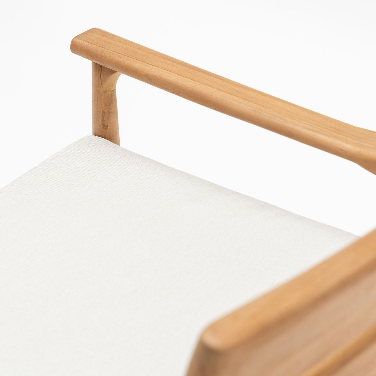Tide Lounge Chair - Outdoor Occasional Chairs Loom Collection Loom Collection Dubai