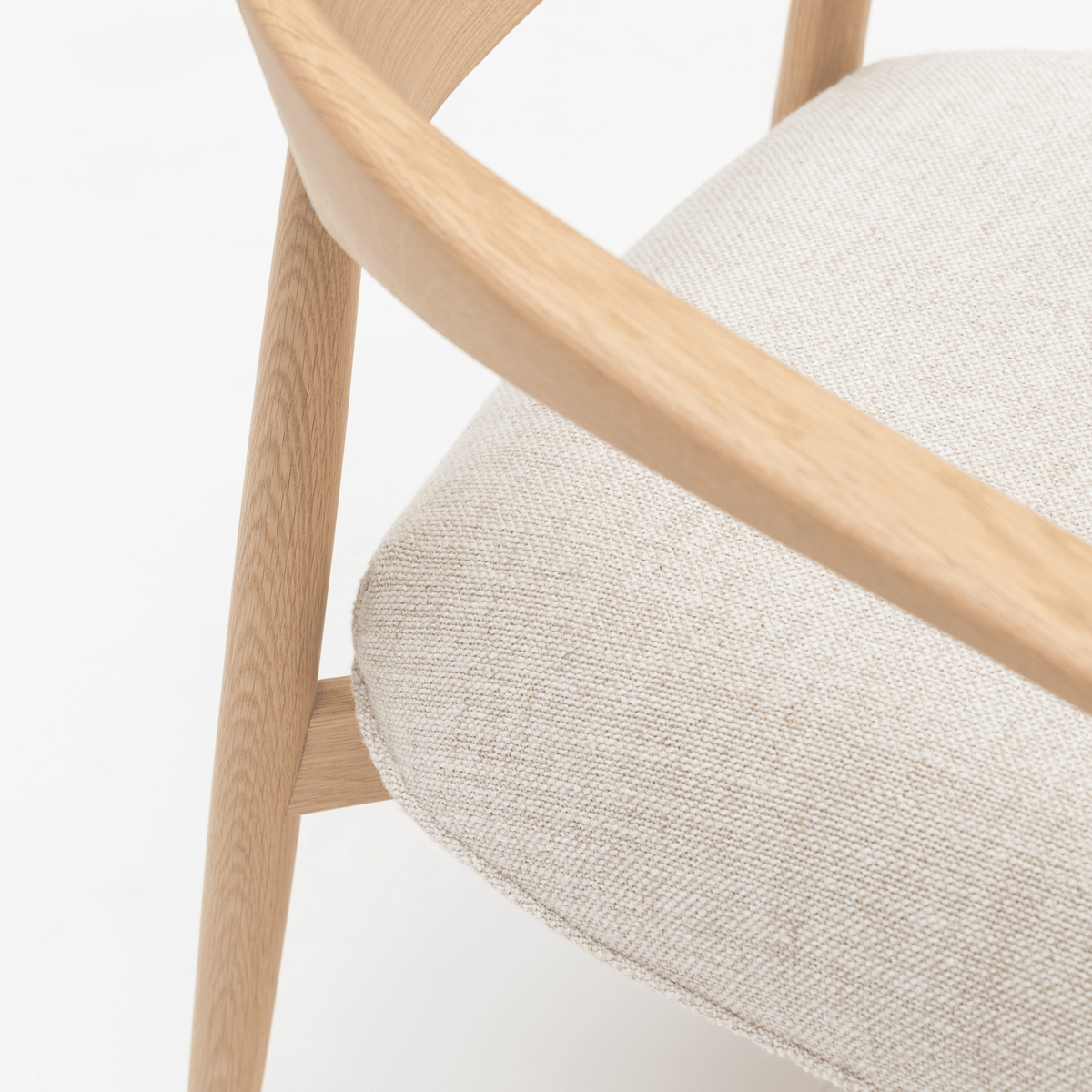 Tribio Lounge Chair - Blonde Oak & Pastoral Chalk - Accent Chairs Tolv Loom Collection Dubai