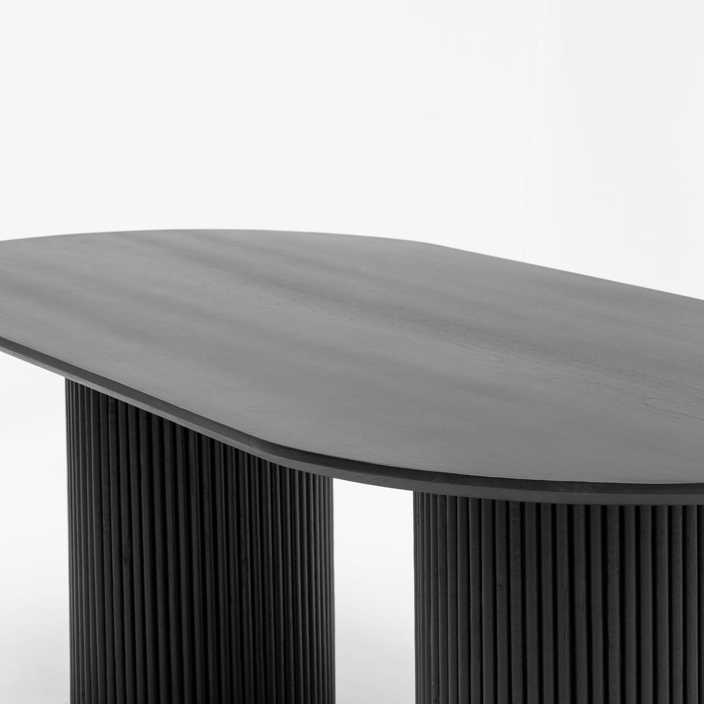 Verona Oval Table - Black