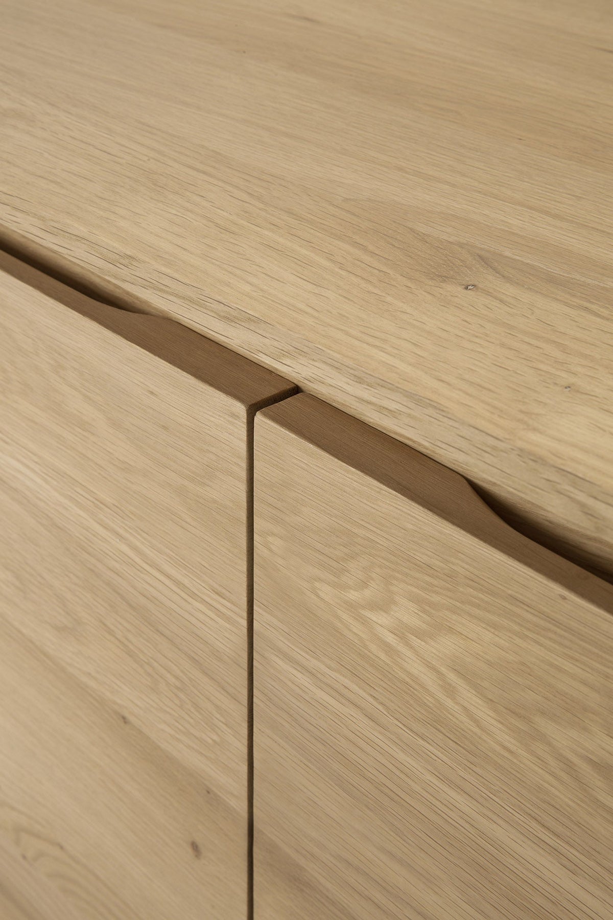 Wave TV Cupboard - Oak