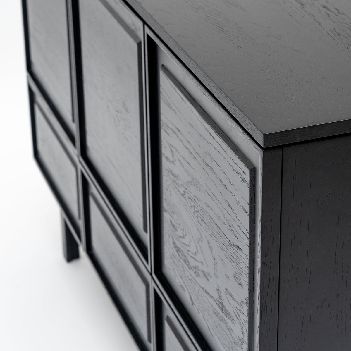 Yorke Highboard - Black Oak