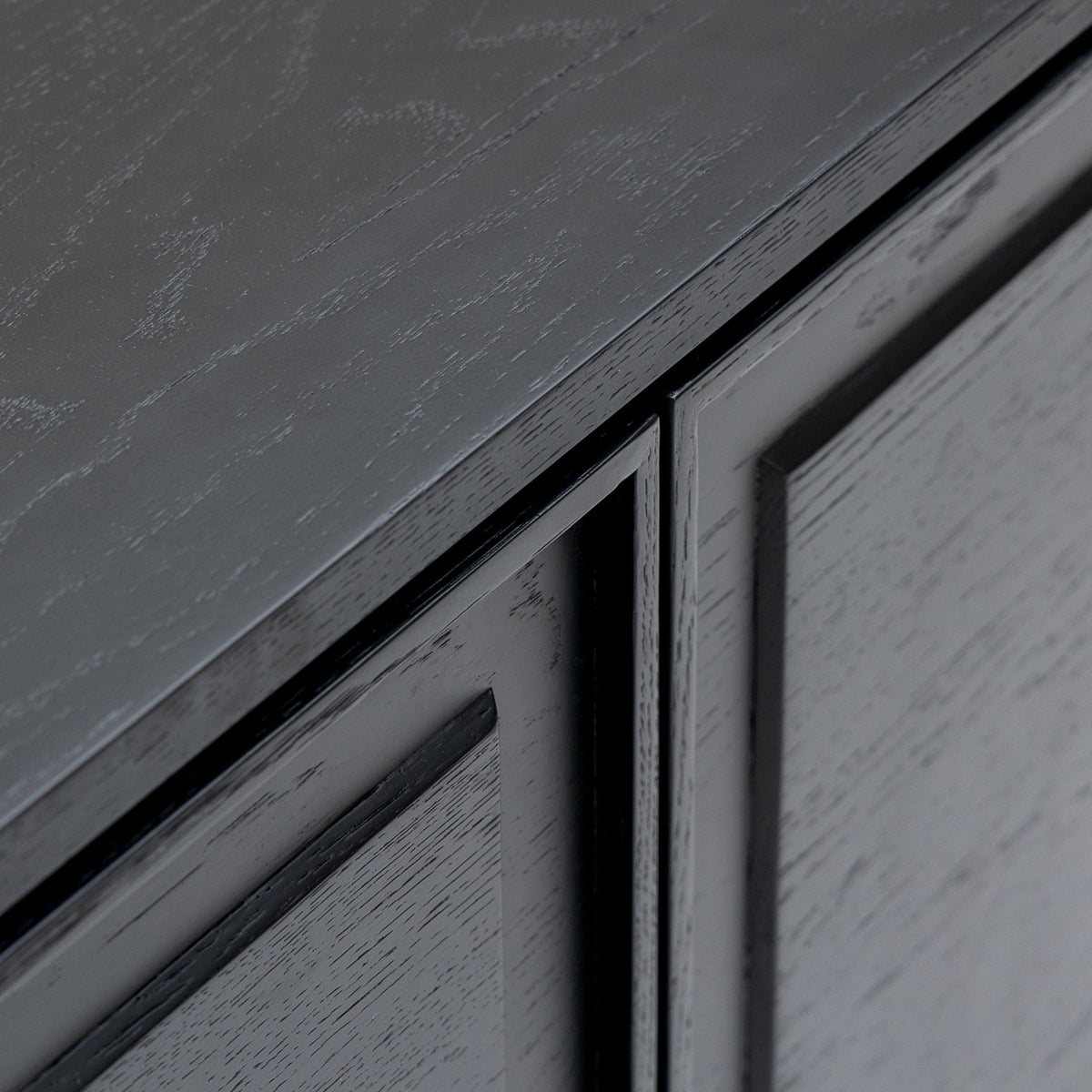 Yorke Highboard - Black Oak