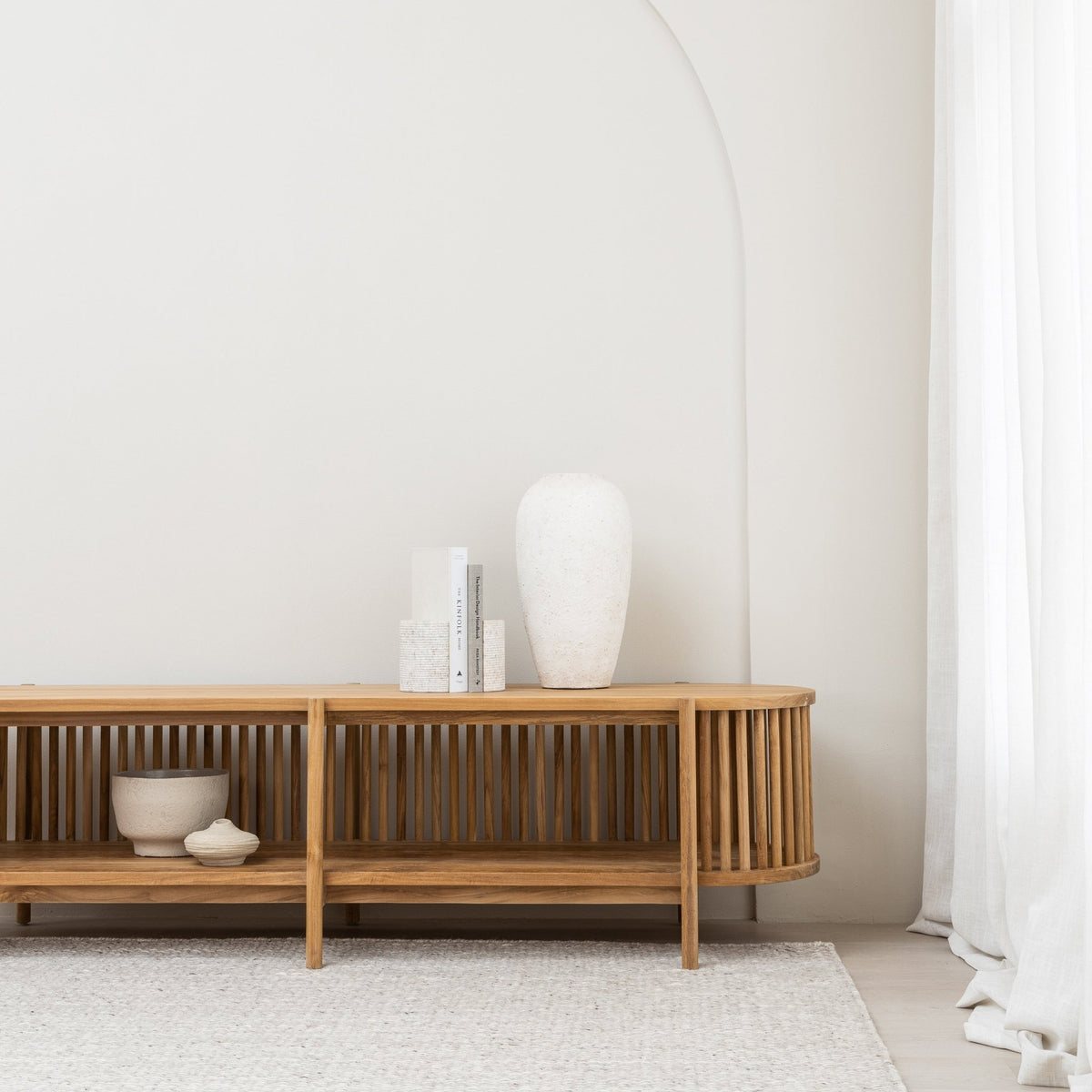 Zara Entertainment Unit - Natural