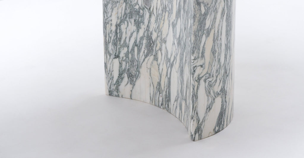 Amiri Dining Table - Arabescato Marble.