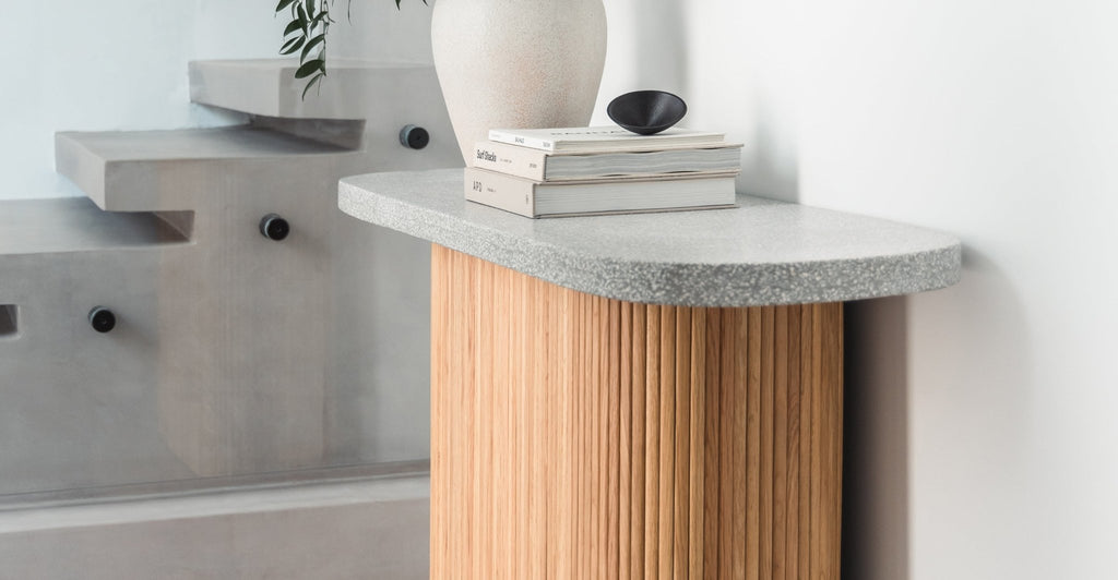 Gion Console 140 - Light Oak & Warm Grey.