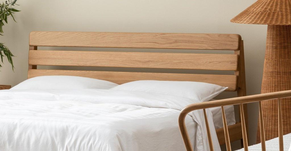 Poise Bed - Light Oak.