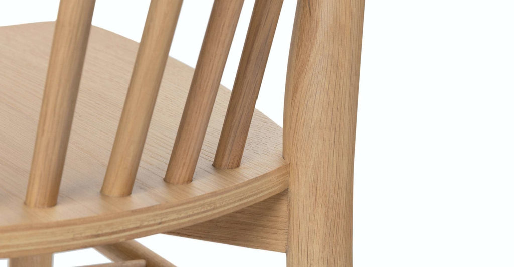 Requin Chair - Light Oak.