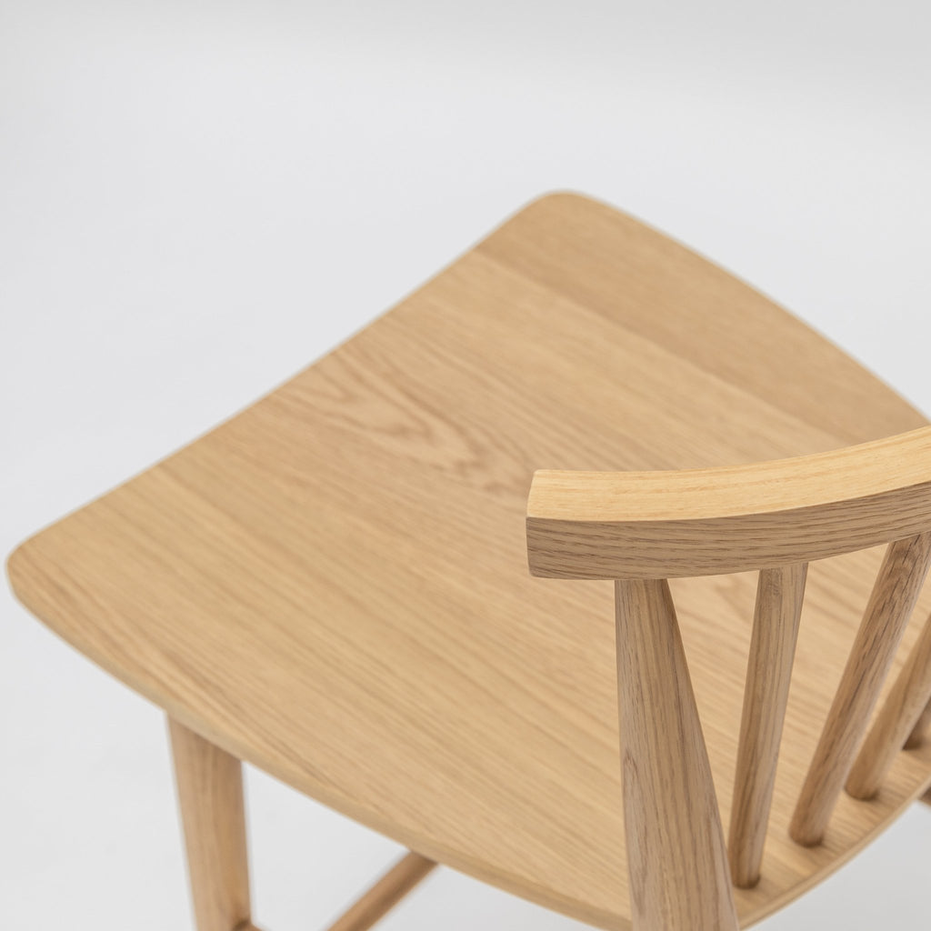 Requin Counter Stool - Light Oak.